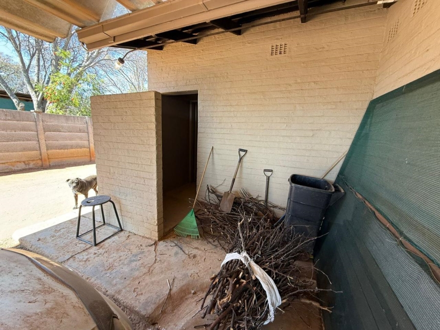 3 Bedroom Property for Sale in Declercqville North West